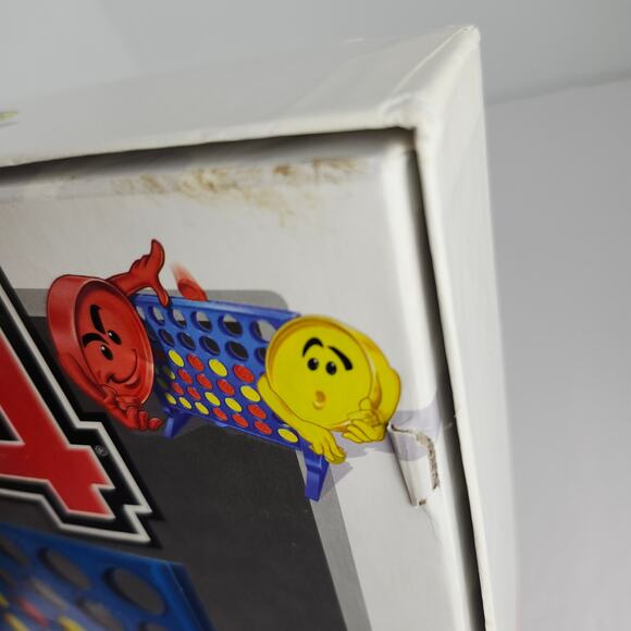 Hasbro Gaming Connect 4 Board Game A5640 Game Night 2016 Age 6+ Pre-Owned - Picture 11 of 13